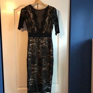 Beautiful fitted lace dress